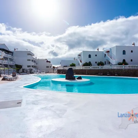 Vivienda Vacacional Ocean Pearl Costa Teguise Exterior photo